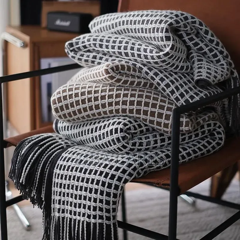 Luxury Pattern Throw Blanket