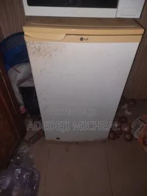 LG Single Door or Medium Fridge or Refrigerator With Upper Freezer