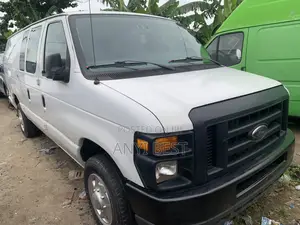Ford E450 2012 White