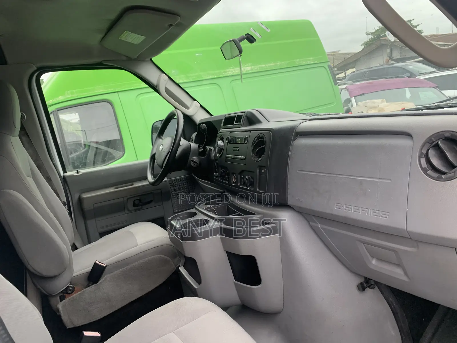 Ford E450 2012 White