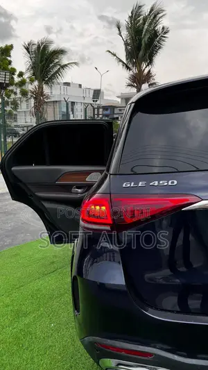 Mercedes-Benz GLE-Class GLE 450 4MATIC 2021 Blue