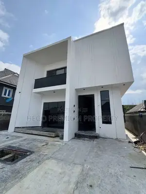 4bdrm Duplex in New Road, Obio-Akpor for sale