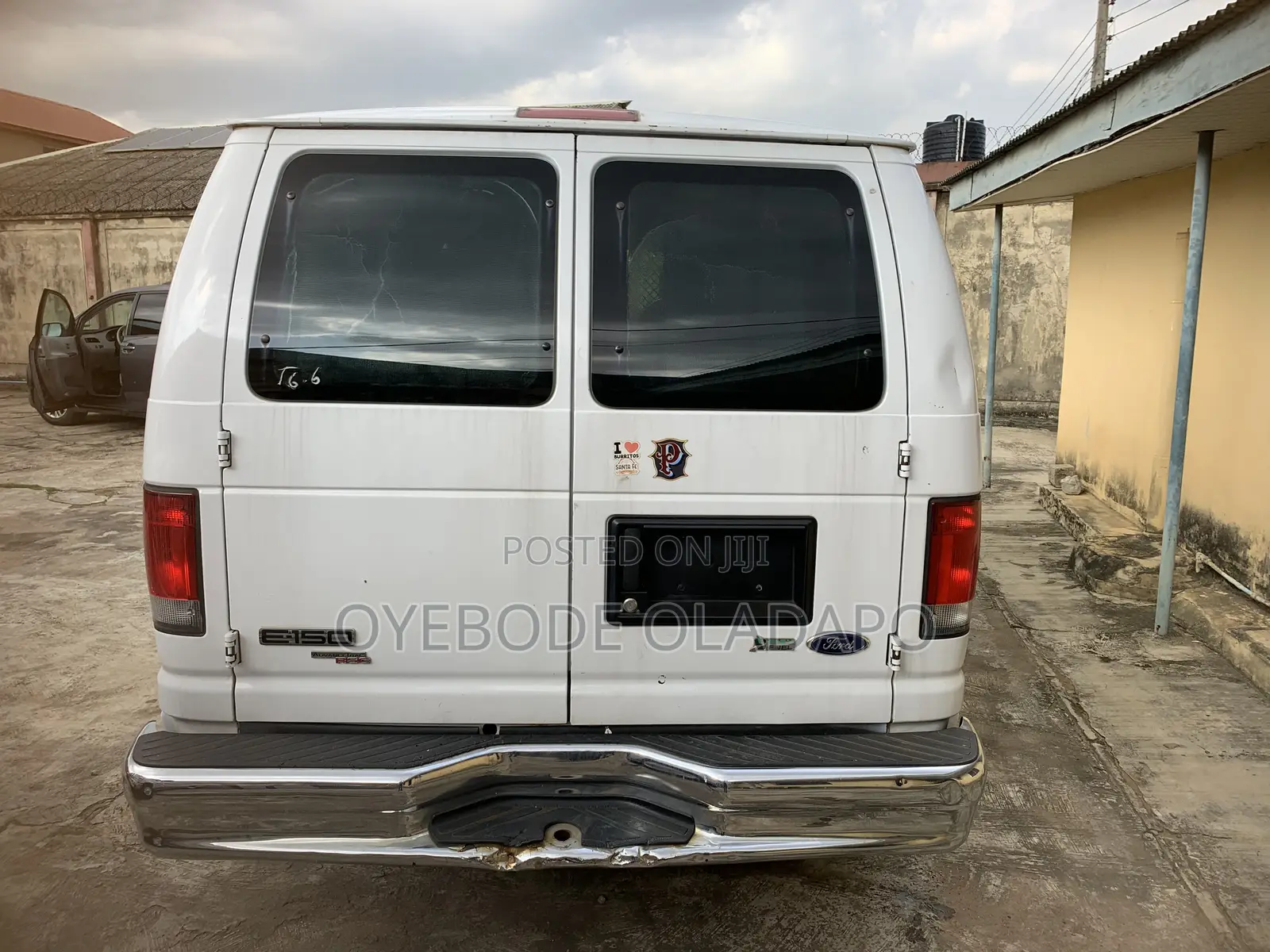 Ford E250 2013 White