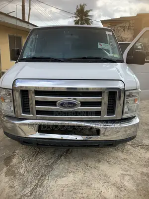 Ford E250 2013 White