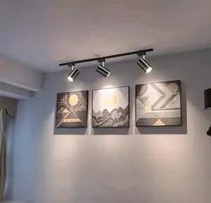 Tracking Led Light