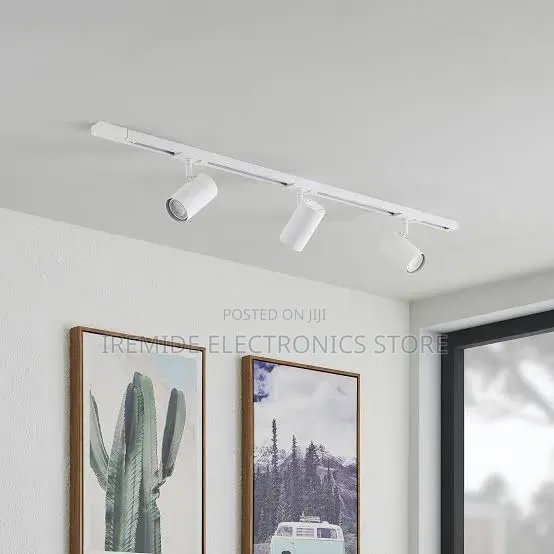 Tracking Led Light