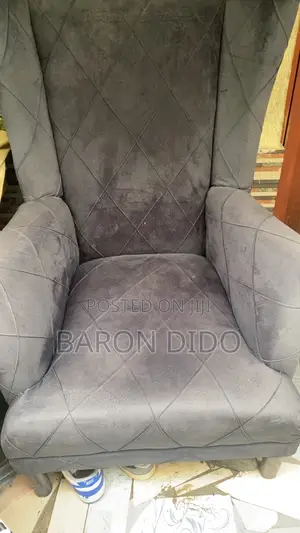 Royal Chair