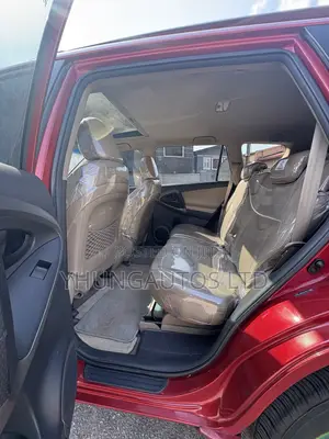 Toyota RAV4 3.5 Limited 4x4 2010 Red