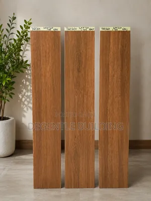 Premium Wood-Look Porcelain Floor Tile 20x120cm – Natural Oak Finish
