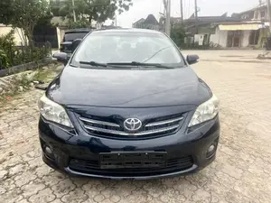 Toyota Corolla 2011 Blue
