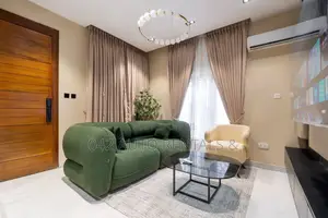Luxury One Bedroom Garden Cabana