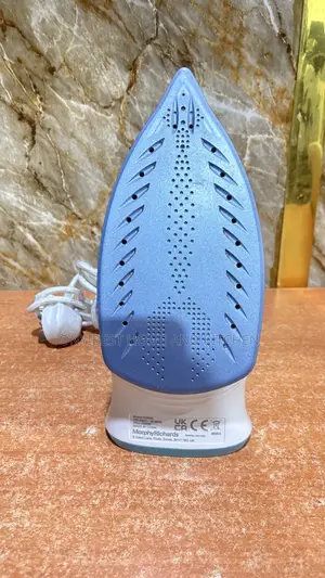 Morphyrichards Steam Iron