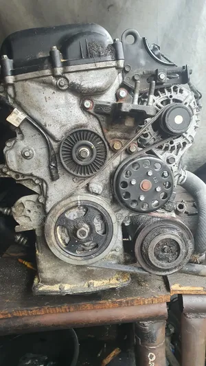 Complete Engine for Kia Cerato 1.6liter 4plug Engine 2008 2010 Model