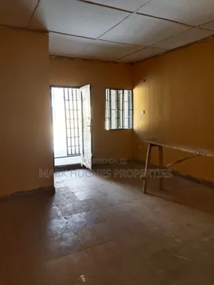 1bdrm House in Epe for rent