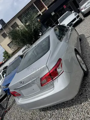 Lexus ES 350 2010 Silver