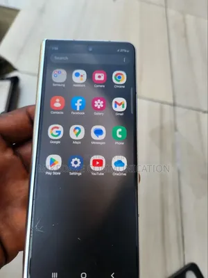 Samsung Galaxy Z Fold4 256 GB Gold