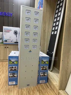 Original 100w Wakatek Solar Street Light