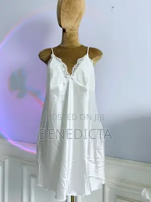 Vintage-Style White Satin Lace Nightslip / Bridal Chemise