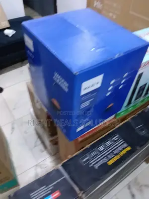 Maxi Quality Wet Dry Vacuum Cleaner