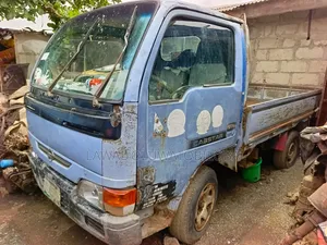 Nigeria Used Nissan Cabstar 2002 Blue