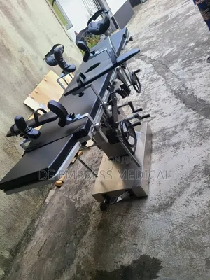 Hydraulic Operating Table