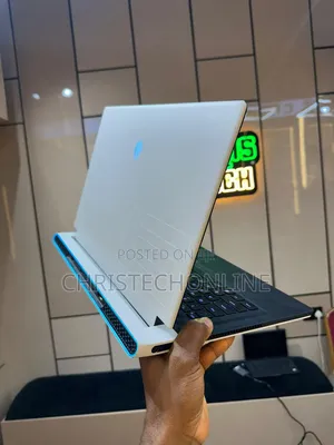 Laptop Alienware X15 r2 16GB Intel Core i7 SSD 512GB