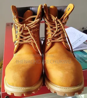 Original Water Proof Timberland Classic Edition for Sale in Rivers