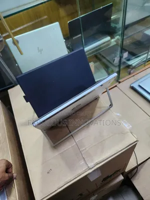 Laptop HP Elite X2 1012 G2 8GB Intel Core i5 SSD 256GB
