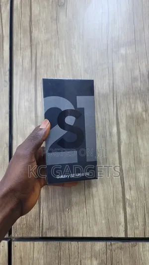 New Samsung Galaxy S21 Ultra 5G 128 GB Silver