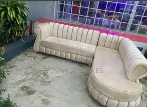 Comfortable Quality High Grade Stunning Handmade L Shaped Sofa