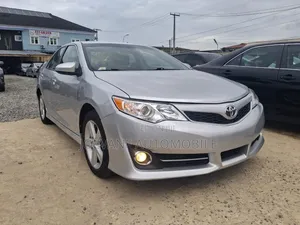 Toyota Camry 2013 Silver