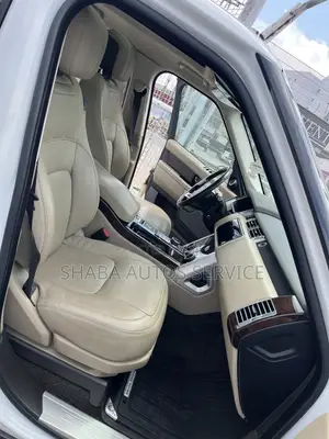 Land Rover Range Rover Autobiography LWB 2021 White