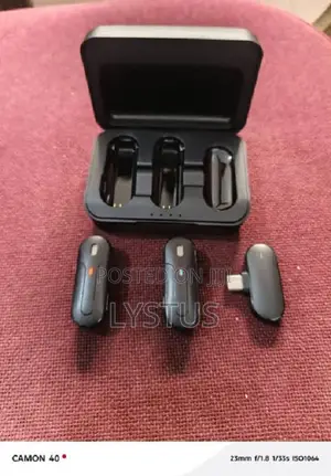 M8 Wireless Lavalier Microphone