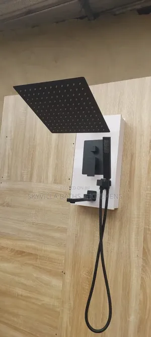 Modern Matte Black Luxury Shower System – 5-Way Combo Set