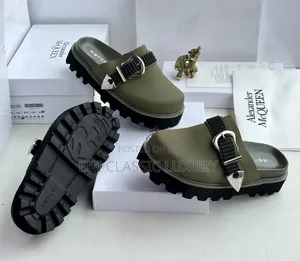 Top Notch Luxury Men's Half Shoes Alexander McQueen Well Banded