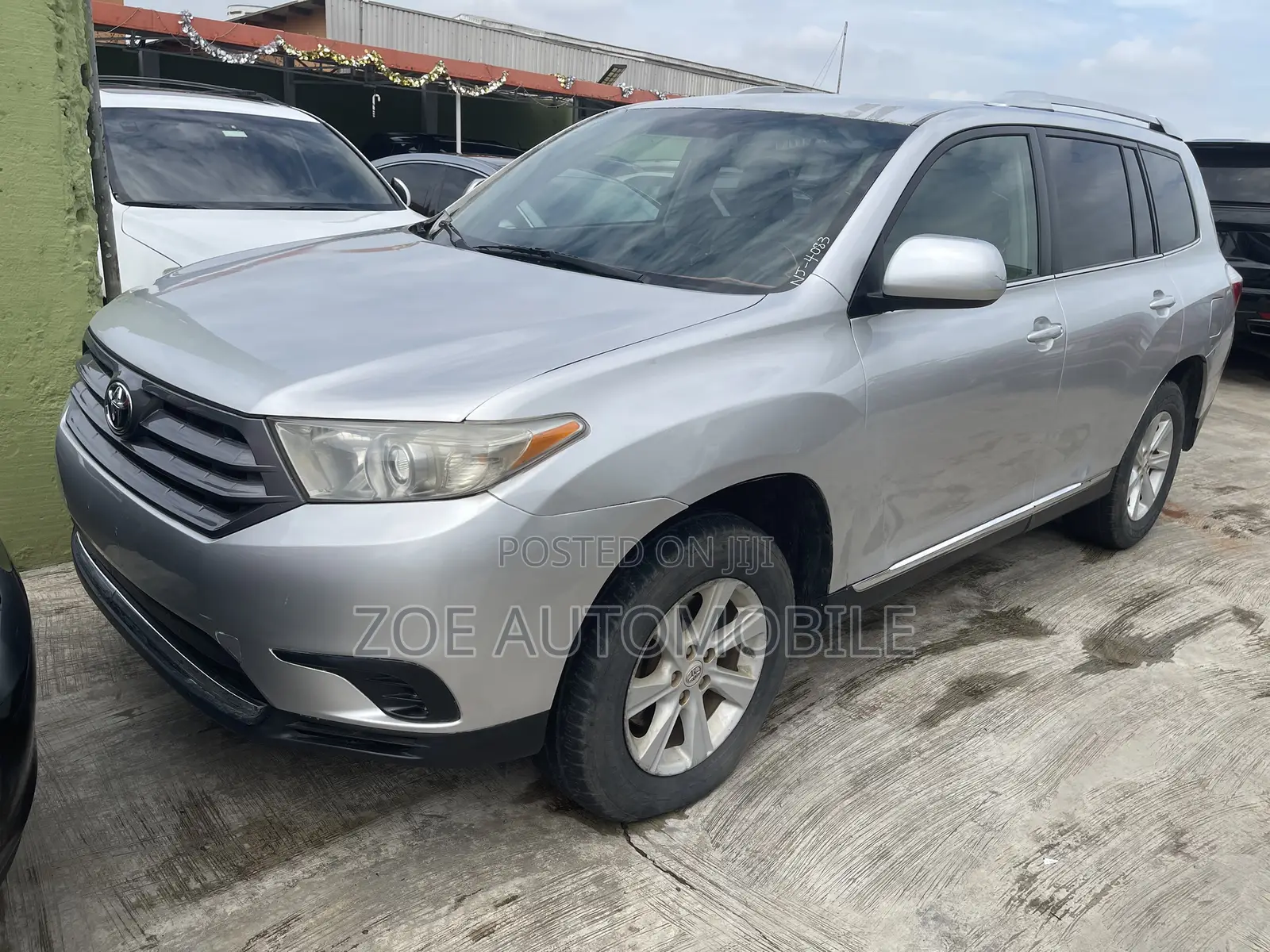 Toyota Highlander 3.5L 4WD 2013 Silver