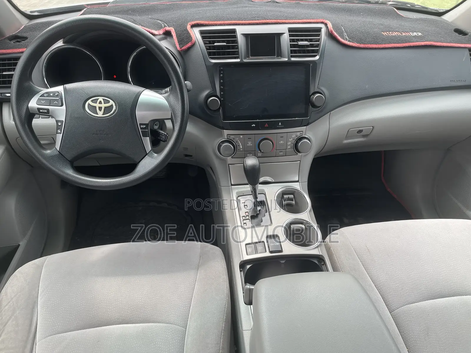 Toyota Highlander 3.5L 4WD 2013 Silver
