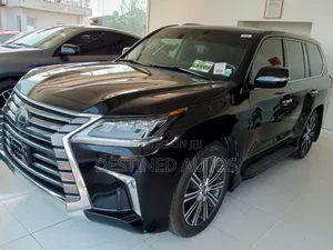 Lexus LX 2018 Black