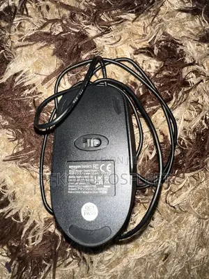 Amazon Basics 3-Button Wired Usb Optical Mouse