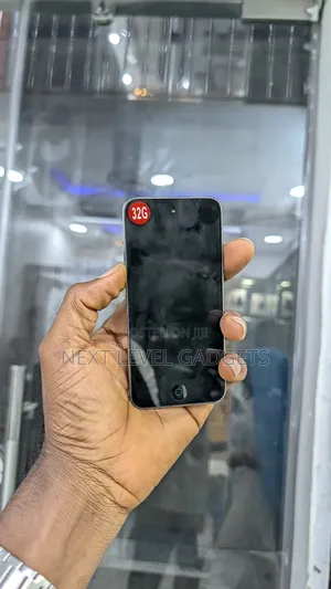 Apple iPhone 5 32 GB Gray