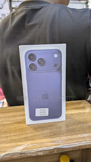 New Apple iPhone 17 Pro Max 256 GB Blue