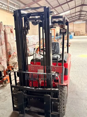 *Brand New 3t Electric Forklift 3000kg 3m Lift Height Forklift*