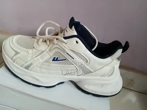 Sneakers - White/Blue -Size 44