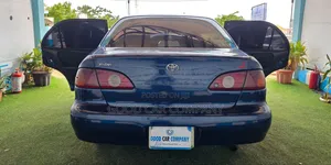 Toyota Corolla 2000 Blue