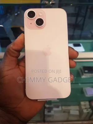 Apple iPhone 15 256 GB Pink