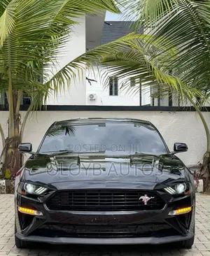 Ford Mustang BULLITT Fastback 2020 Black