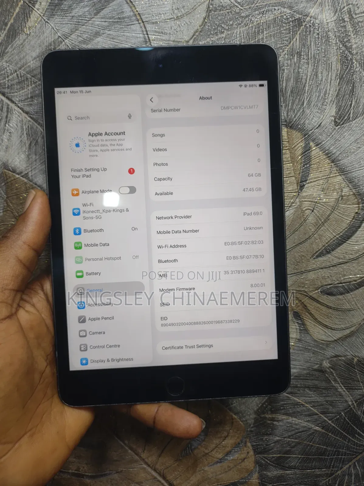 Apple iPad mini 5 64 GB Gray