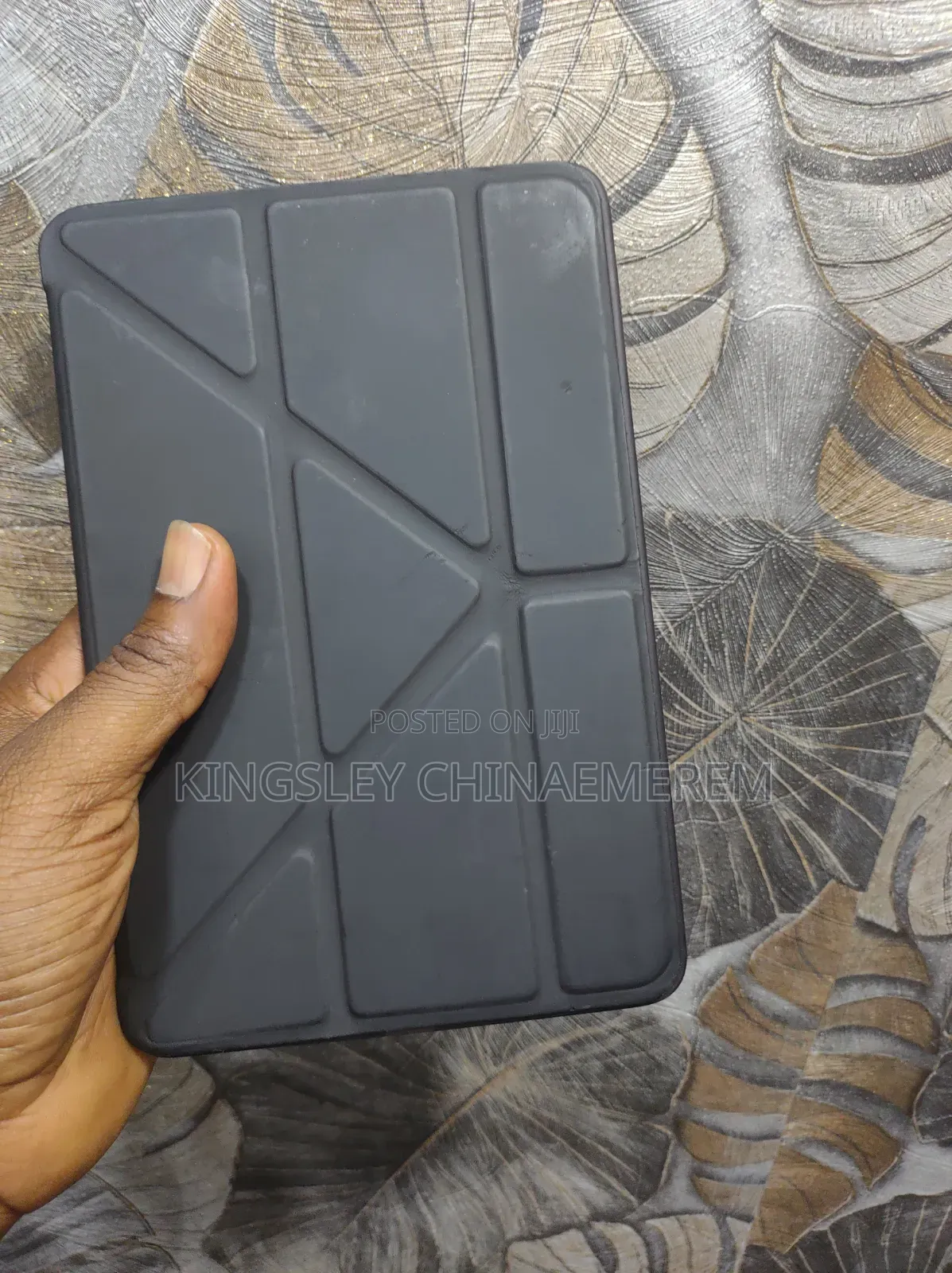 Apple iPad mini 5 64 GB Gray