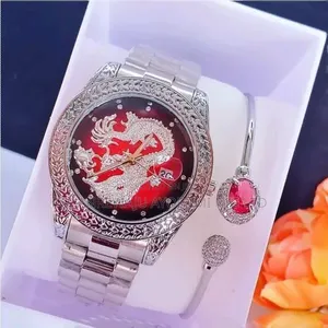 Keep Moving Top Notch Silver Wristwatch