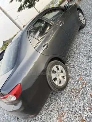 Toyota Corolla LE 4dr Sedan (1.8L 4cyl 4A) 2012 Gray